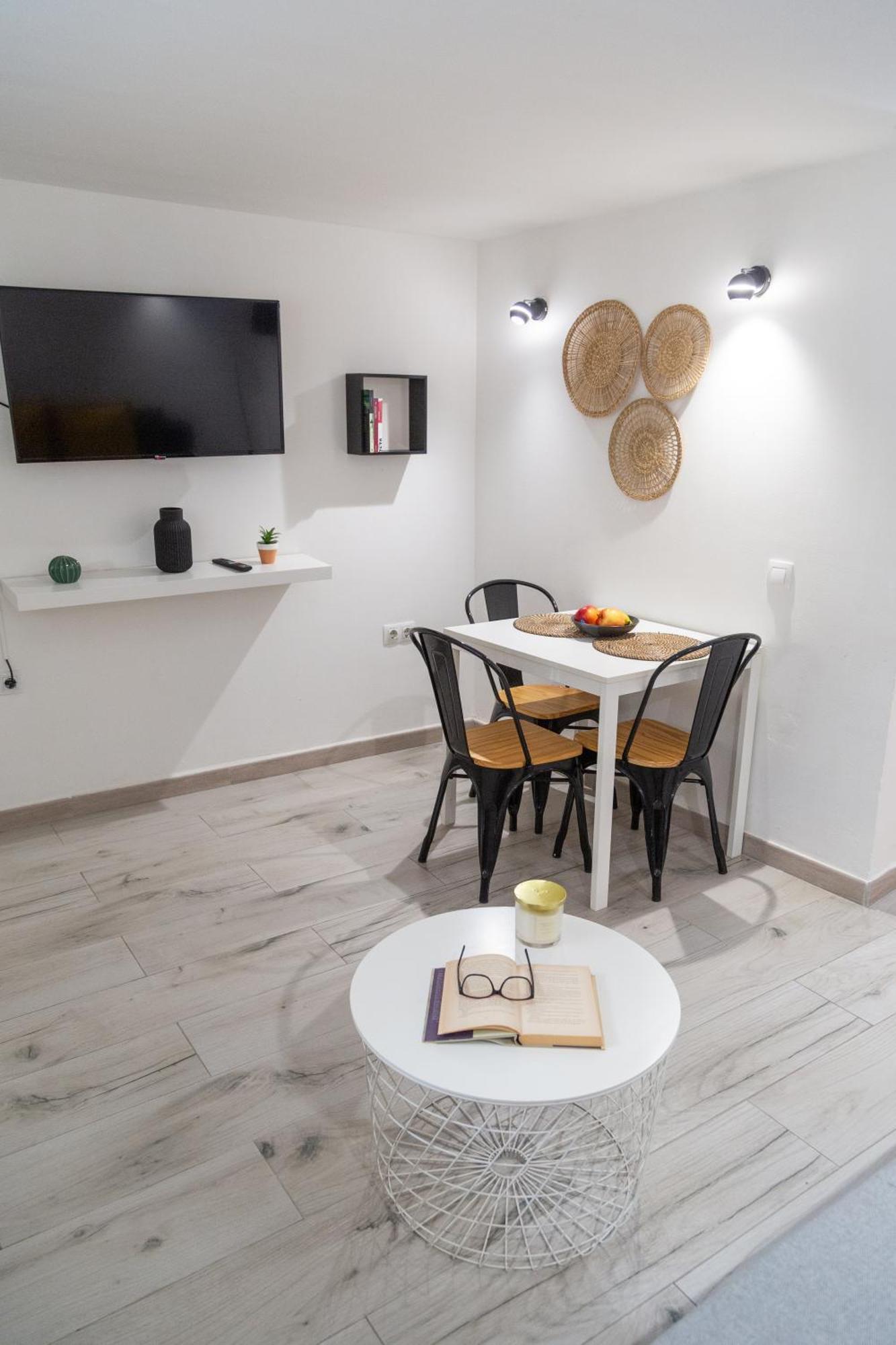 Urban Duplex City Centre マラガ エクステリア 写真