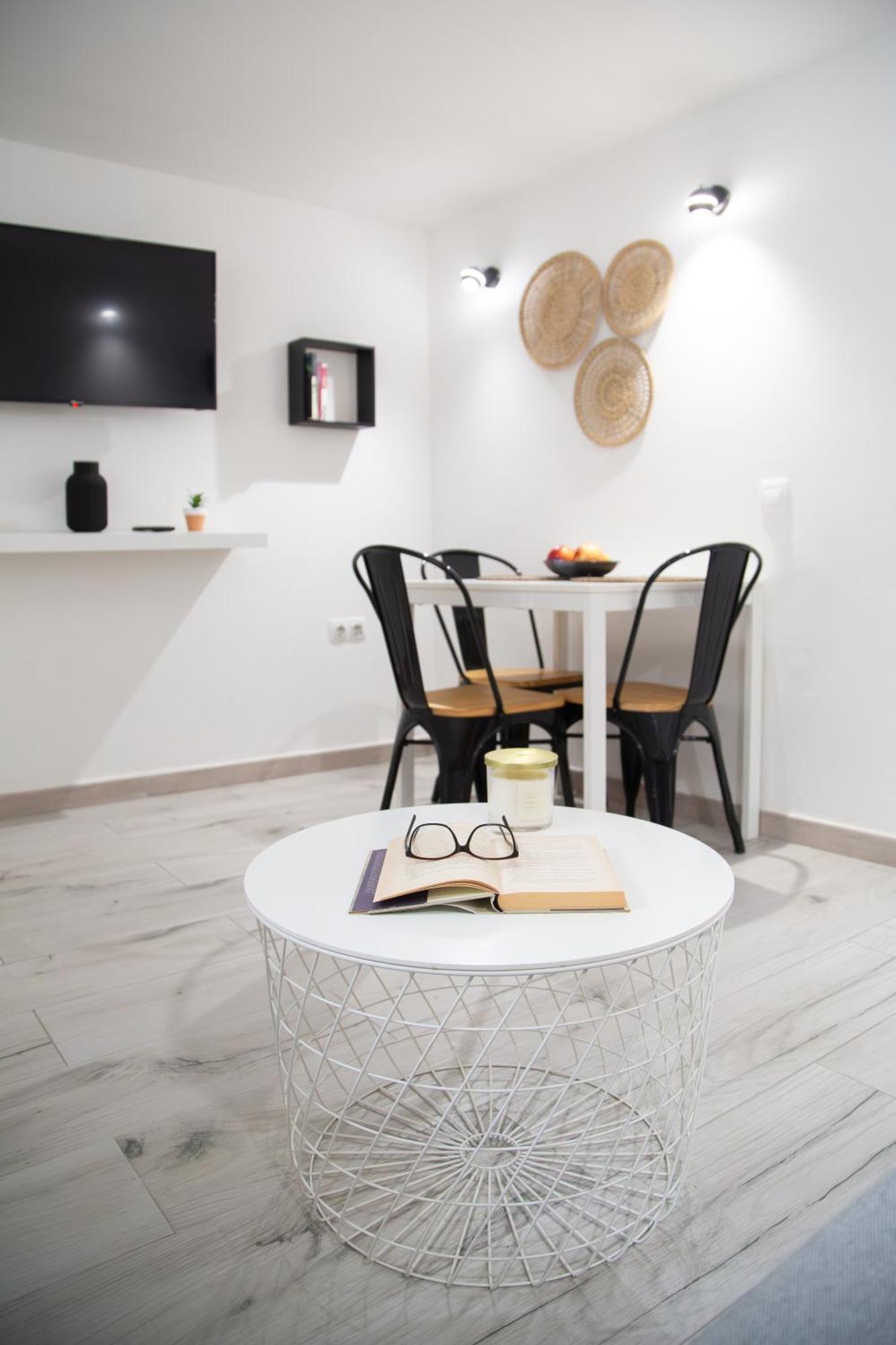 Urban Duplex City Centre マラガ エクステリア 写真